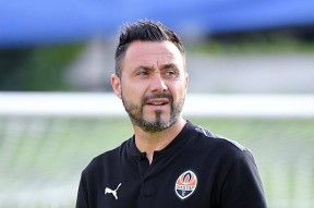 爱游戏官网平台入口 -包含中超转会期再迎强敌；布莱顿豪取连胜；主帅态度：震撼外界；数据层面出现新趋势的词条