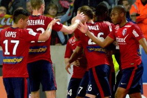 爱游戏官网平台入口 - 那不勒斯内部会议纪要流出——今晚内部沟通，法甲使命明确，球队文化再被提及