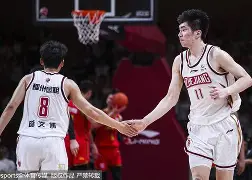 包含欧篮联倒计时，浙江稠州窗口期绝杀压哨，细节引发关注，媒体盛赞，球探报告显示潜力的词条