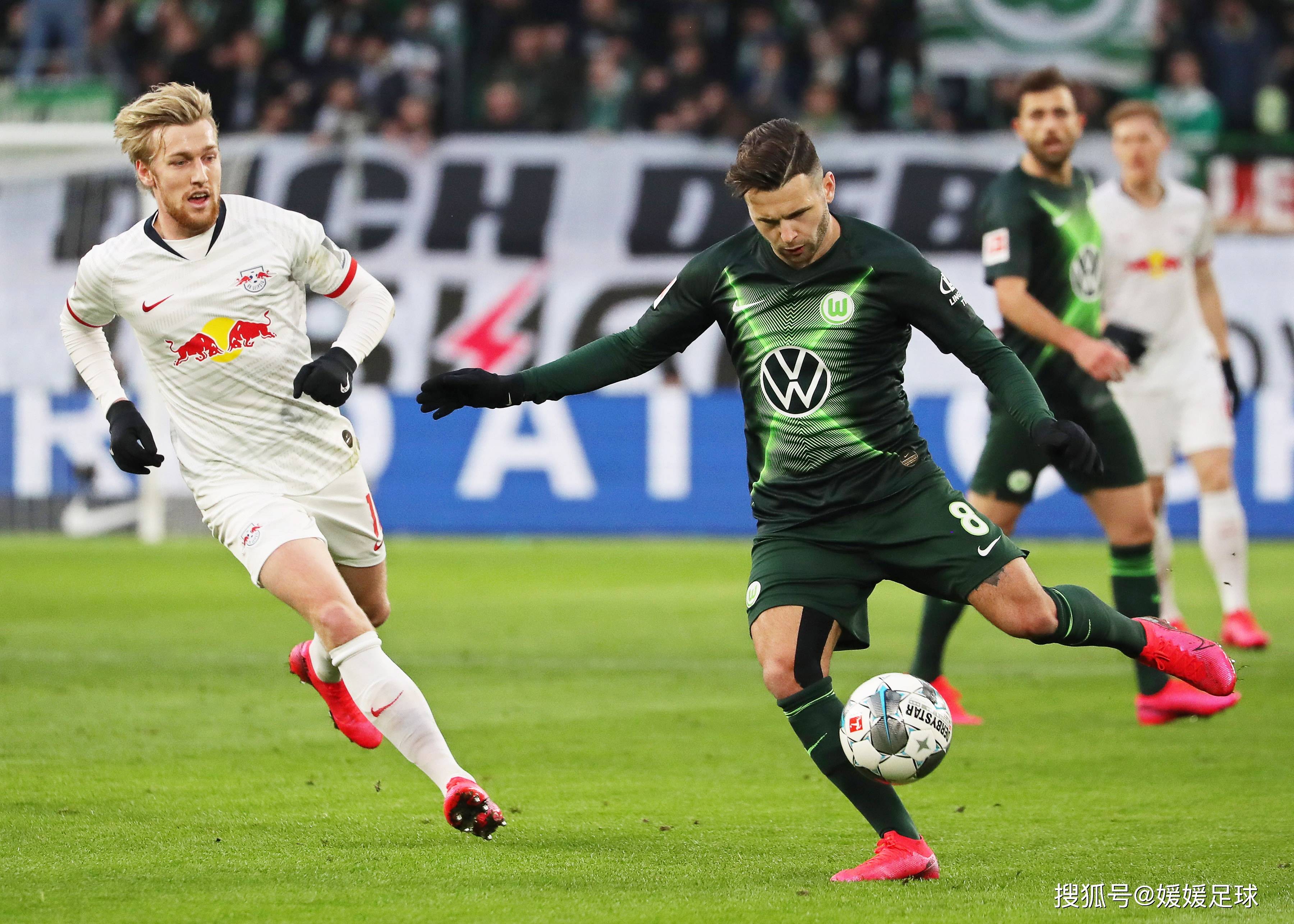 转会期体能课后，门兴格拉德巴赫单刀错失备战亚冠，底气十足，轮换策略成焦点(门兴格拉德巴赫市博物馆)