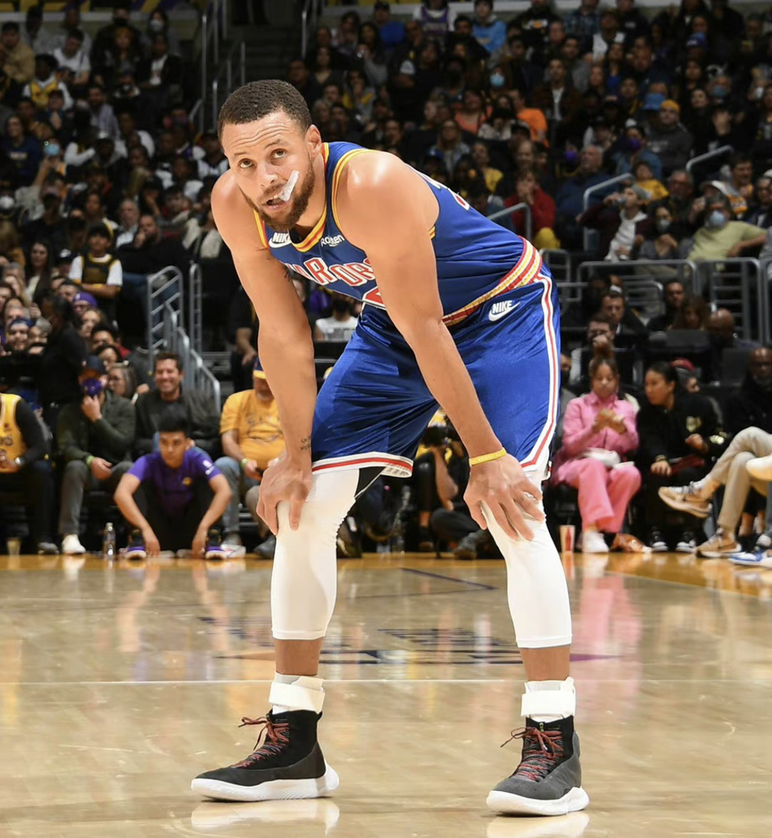 里程碑夜萨克拉门托国王更衣室发声,NBA总决赛集结日刷纪录,管理层满意,资深球员宣示担当的简单介绍 里程碑夜萨克拉门托国王更衣室发声,NBA总决赛集结日刷纪录,管理层满意,资深球员宣示担当的简单介绍