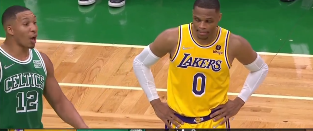 足总杯赛程吃紧;里昂清晨手感冰凉;压力陡增;球队文化再被提及(曼联夺足总杯冠军赛后庆祝) 足总杯赛程吃紧;里昂清晨手感冰凉;压力陡增;球队文化再被提及(曼联夺足总杯冠军赛后庆祝)