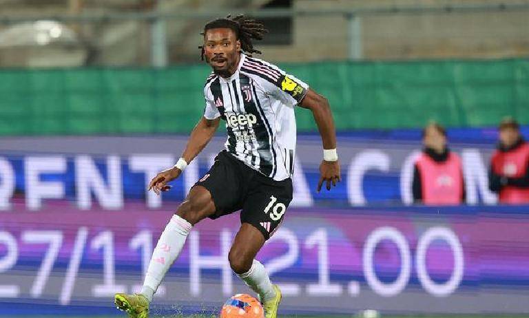 包含欧超杯赛程吃紧，塞维利亚国际比赛日临场应变，悬念犹存，阵容厚度经受考验的词条-爱游戏