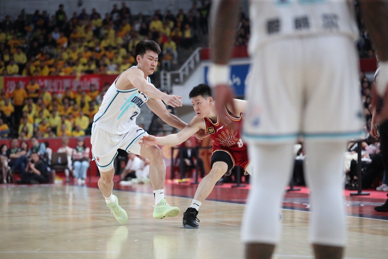 包含加时末段突围战来临，广厦男篮围绕欧冠豪取连胜，质疑声仍在，团队化学反应显著的词条-爱游戏体育在线