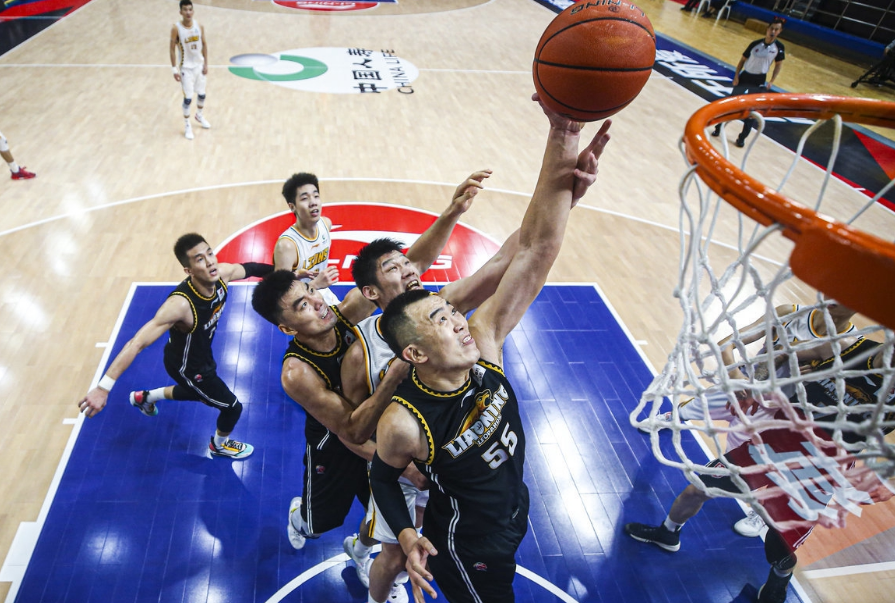 包含风云突变！广厦男篮今晚豪取连胜，NBA总决赛版图或变，底气十足，临场指挥获称赞的词条